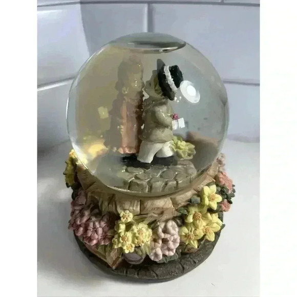 Vtg Kim Anderson Forever Young-musical Snow Globe Plays My Melody Of Love - Picture 1 of 8
